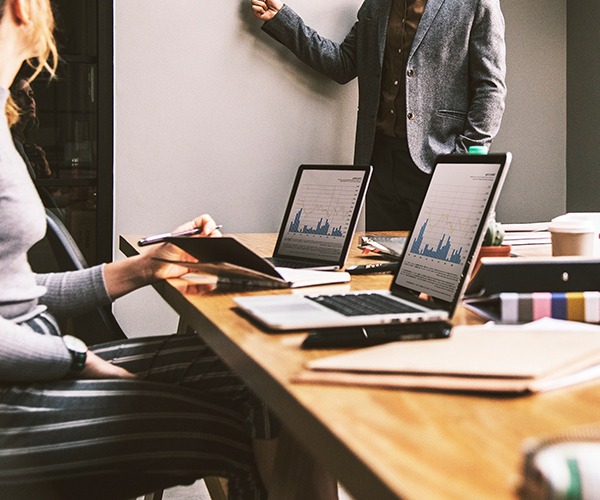 das-kleine-section_1